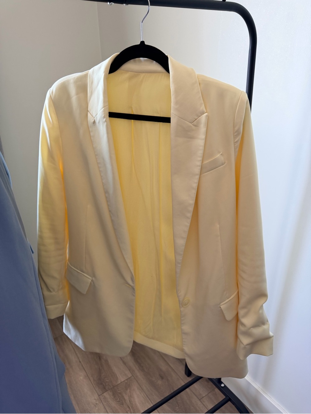 Dynamite Light Yellow Blazer